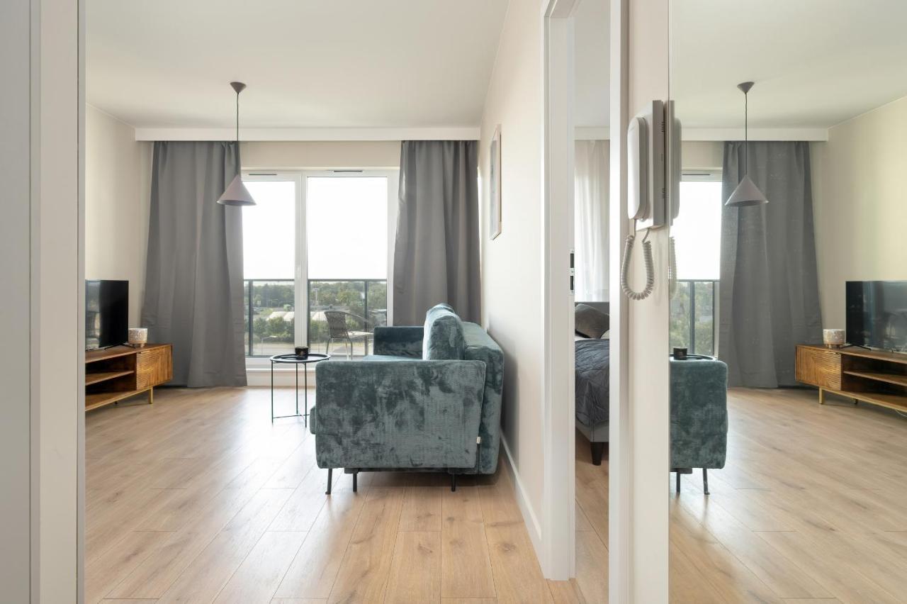 Wojciechowskiego Apartment With Parking By Noclegi Renters Poznań Eksteriør billede